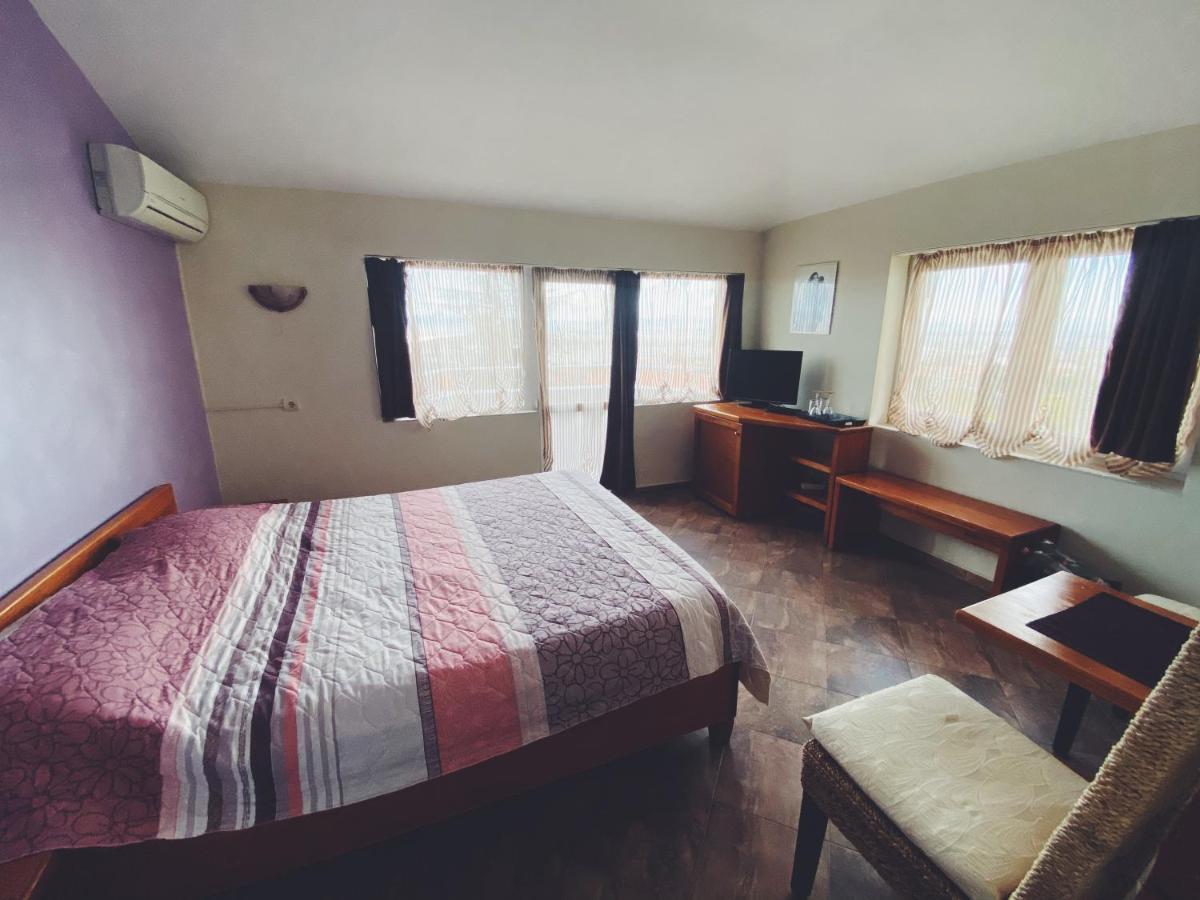 Hotel Fancy София Екстериор снимка